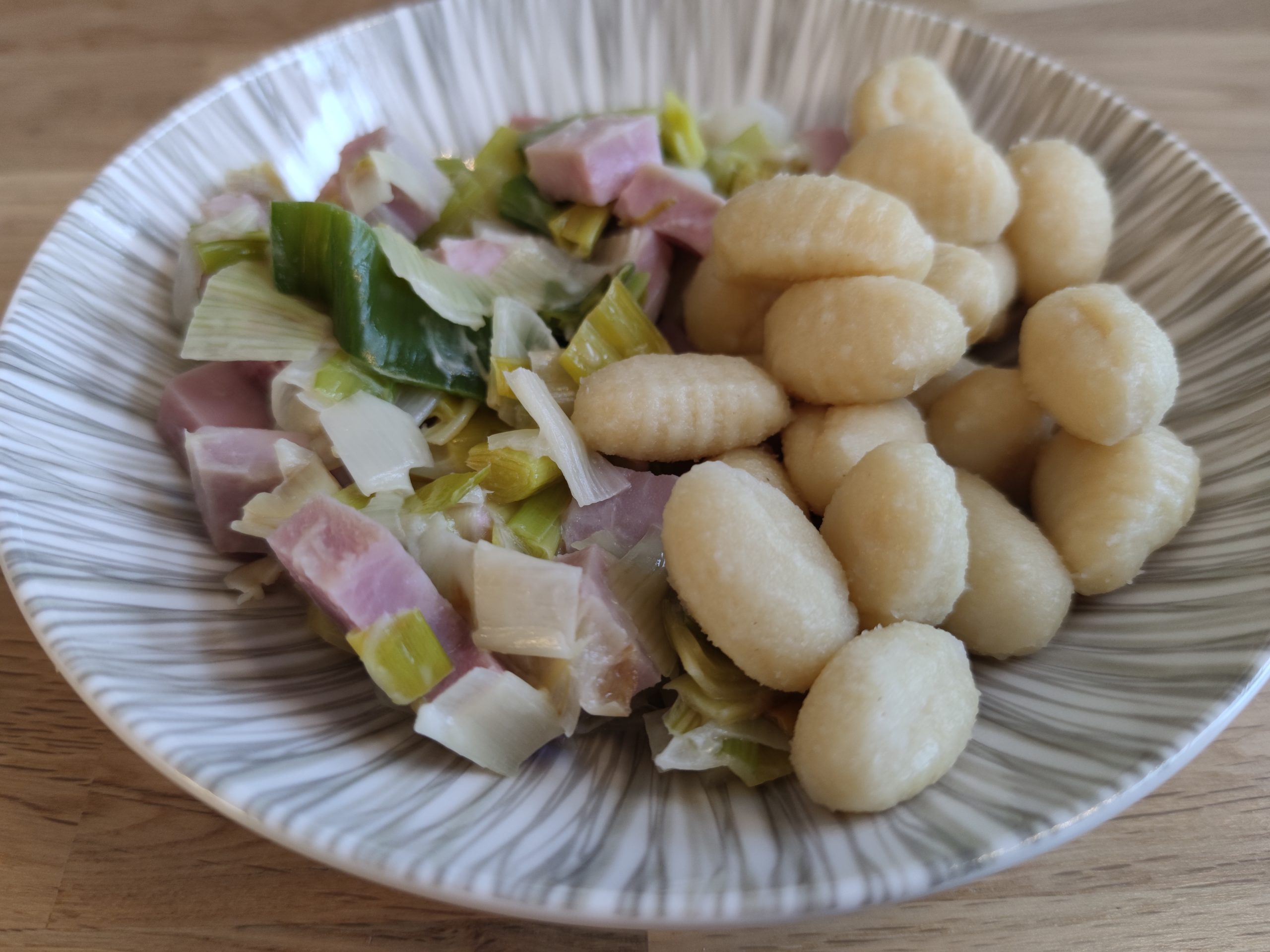 Gnocchis et fondue de poireaux Nutrivie nutrition et santé